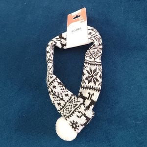 Zippy Paws Holiday Dog Scarf